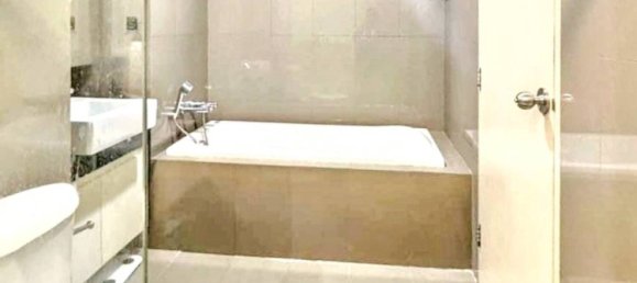 Apartamento com 2 quartos em condomínio em Khlong Toei, Thailand N.º 27319 9