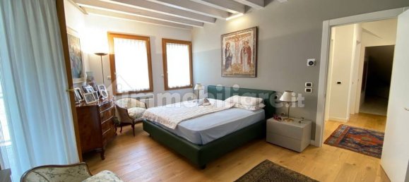2 bedrooms Penthouse in Padua, Italy No. 280919 35