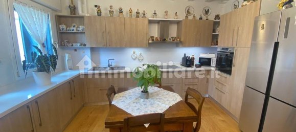 2 bedrooms Penthouse in Padua, Italy No. 280919 5