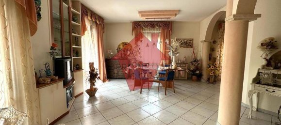 2 bedrooms Apartment in Vinci, Italy No. 162343 9