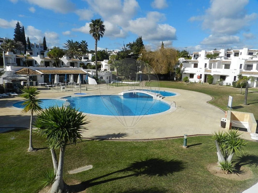 1 bedroom Apartment in Albufeira, Portugal No. 82384