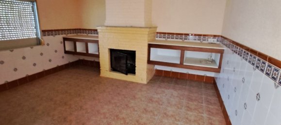 Casa de 3 dormitorios en Canals, Spain No. 168070 2