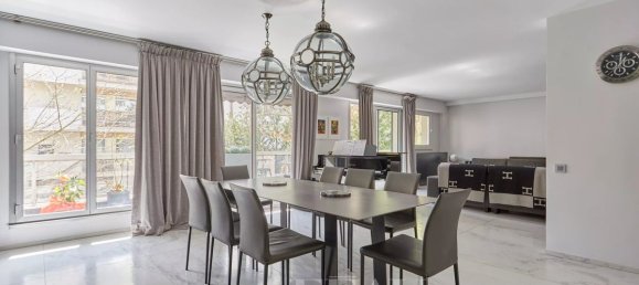 Apartamento de 3 dormitorios en Neuilly-sur-Seine, France No. 185586 8