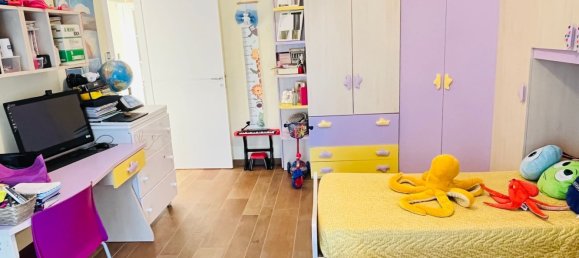 4 bedrooms Apartment in Mola di Bari, Italy No. 337355 7