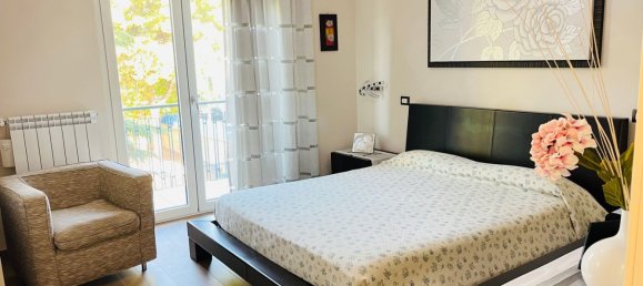 4 bedrooms Apartment in Mola di Bari, Italy No. 337355 12