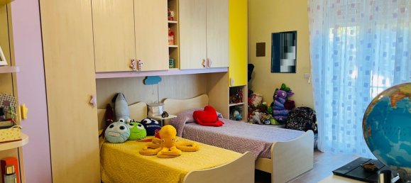 4 bedrooms Apartment in Mola di Bari, Italy No. 337355 6