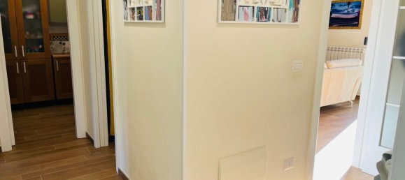 4 bedrooms Apartment in Mola di Bari, Italy No. 337355 8