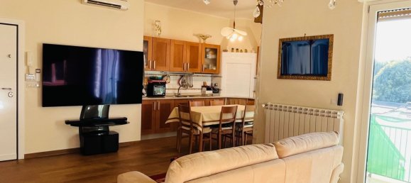 4 bedrooms Apartment in Mola di Bari, Italy No. 337355 2