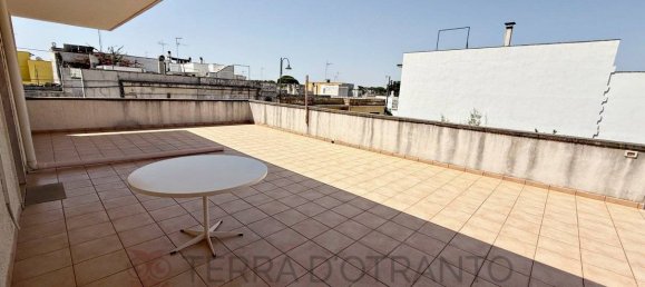 Casa de 3 dormitorios en Minervino di Lecce, Italy No. 292119 32