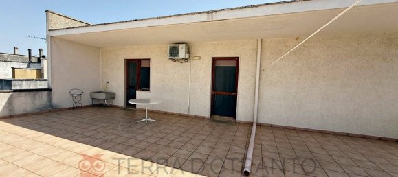 Casa de 3 dormitorios en Minervino di Lecce, Italy No. 292119 30