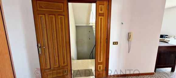 Casa de 3 dormitorios en Minervino di Lecce, Italy No. 292119 12