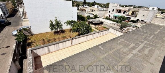 Casa de 3 dormitorios en Minervino di Lecce, Italy No. 292119 43