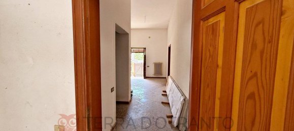 Casa de 3 dormitorios en Minervino di Lecce, Italy No. 292119 33