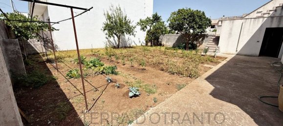 Casa de 3 dormitorios en Minervino di Lecce, Italy No. 292119 6