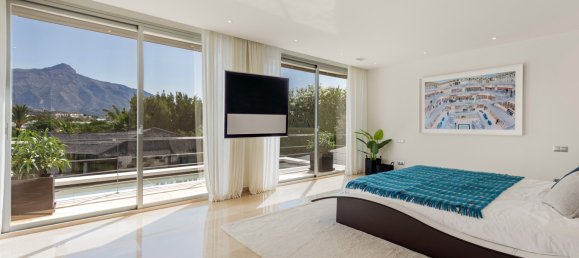 7 bedrooms Villa in Marbella, Spain No. 120469 13