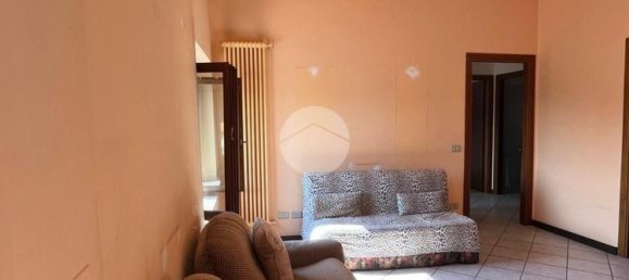 2-salle Appartement à Castiglione delle Stiviere, Italy No. 281636 14