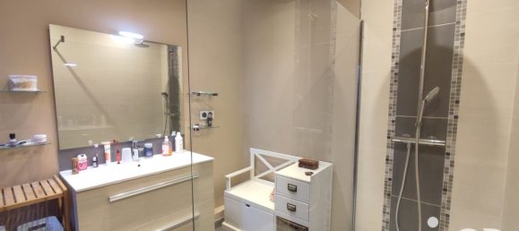 3 Schlafzimmer Haus in Saint-Leonard-de-Noblat, France, Nr. 100205 23