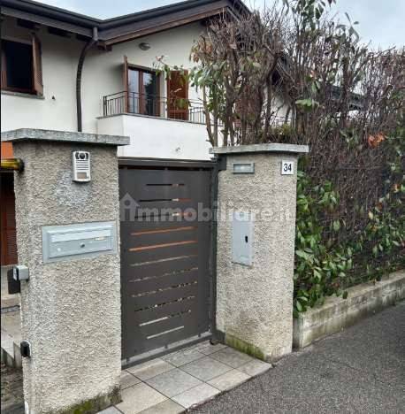 3 Schlafzimmer Haus in Lomazzo, Italy, Nr. 367810