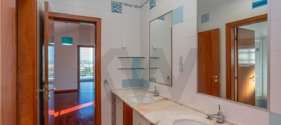 Casa de 4 dormitorios en Santarem, Portugal No. 103696 49