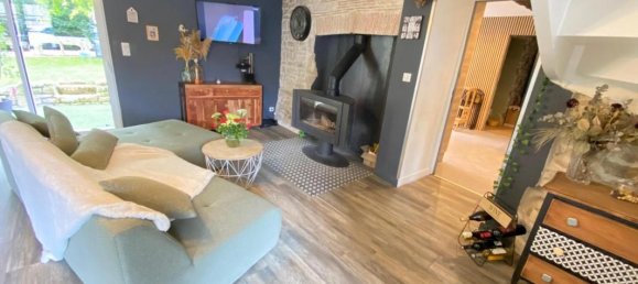 3 bedrooms House in Xambes, France No. 101192 38