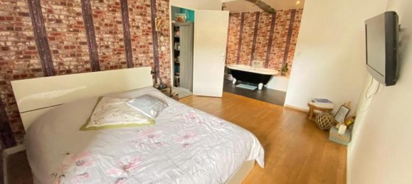 3 bedrooms House in Xambes, France No. 101192 46