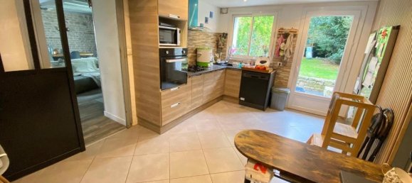 3 bedrooms House in Xambes, France No. 101192 44