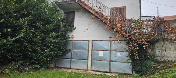 2 bedrooms Apartment in Lauriano, Italy No. 168698 11
