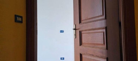 2 bedrooms Apartment in Lauriano, Italy No. 168698 15