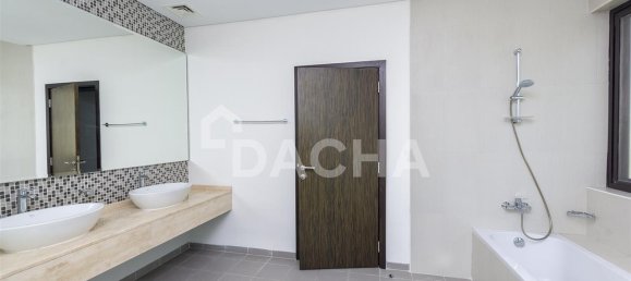 6 bedrooms Villa in DAMAC Hills (Akoya by DAMAC), UAE No. 27988 12