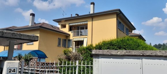 Квартира с 2 комнатами в Калько, Италия № 146760 3