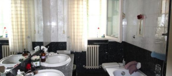 5-salle Appartement à Montevarchi, Italy No. 237463 19