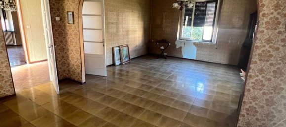 5-Zimmer Villa in Bellinzago Novarese, Italy, Nr. 133919 3