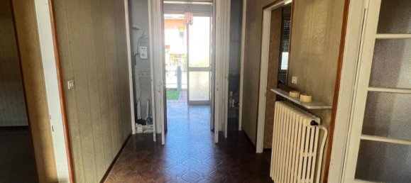 5-Zimmer Villa in Bellinzago Novarese, Italy, Nr. 133919 4