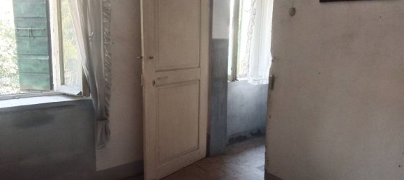 18 rooms House in Sant'Ilario d'Enza, Italy No. 56238 48