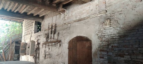 18 rooms House in Sant'Ilario d'Enza, Italy No. 56238 4