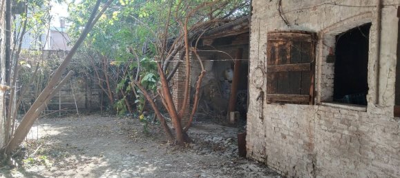 18 rooms House in Sant'Ilario d'Enza, Italy No. 56238 5