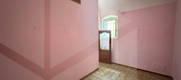 3 rooms Apartment in Barletta, Italy No. 26154 7