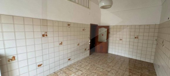 3 rooms Apartment in Barletta, Italy No. 26154 15