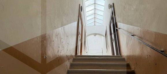 3 rooms Apartment in Barletta, Italy No. 26154 3