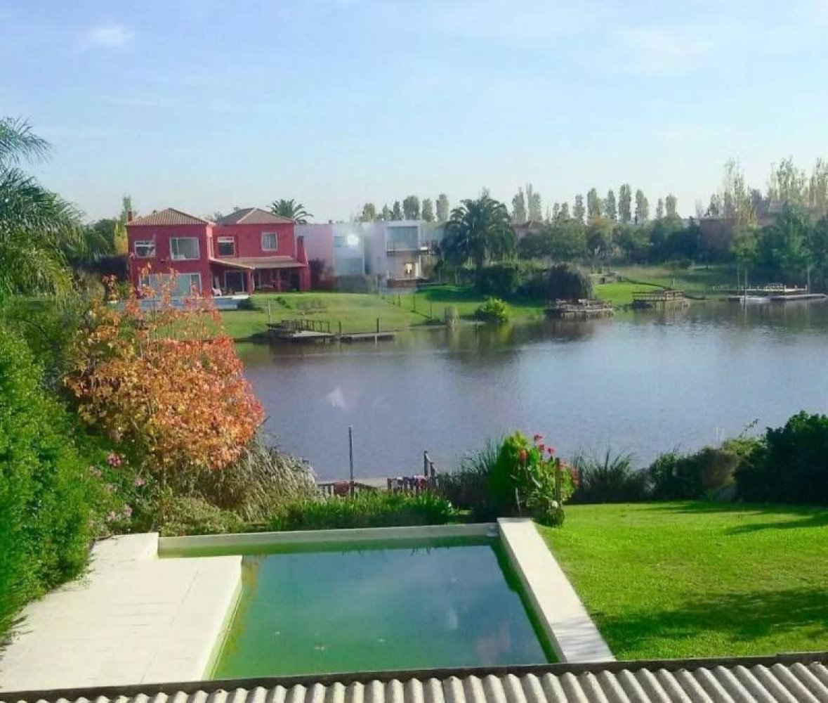 3 Schlafzimmer Haus in Tigre, Argentina, Nr. 61477