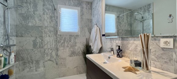 3 bedrooms Apartment in Marbella, Spain No. 145460 10