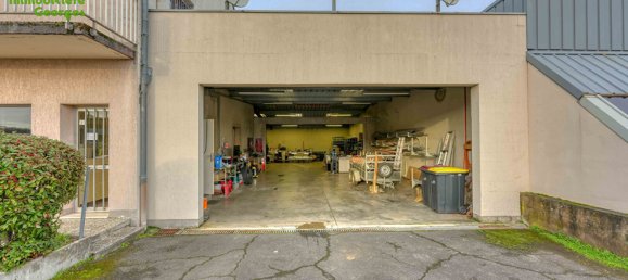 9-Zimmer Gebäude in Marly, France, Nr. 86048 2