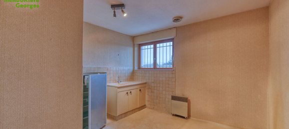 9-Zimmer Gebäude in Marly, France, Nr. 86048 16