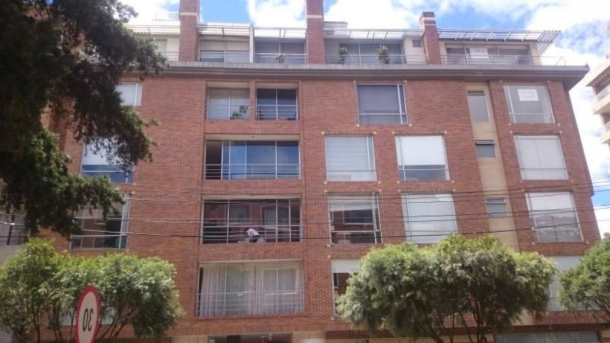 Casa de 2 dormitorios en Bogotá, Colombia No. 14650