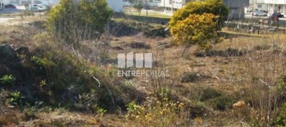 200m² Land in Darque, Portugal No. 65534 3
