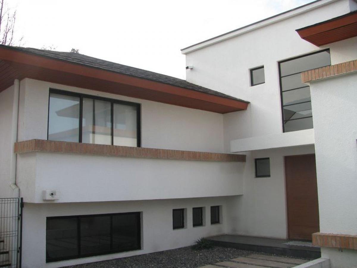 Дом с 5 спальнями в Сантьяго, Чили № 2899