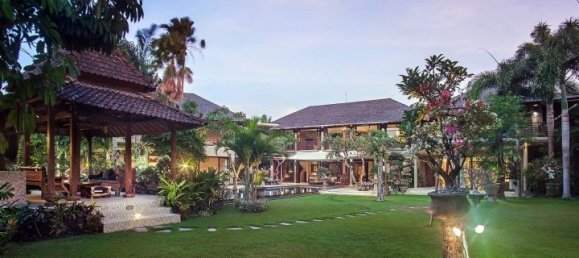 4 Schlafzimmer Villa in Canggu, Indonesia, Nr. 3026 3