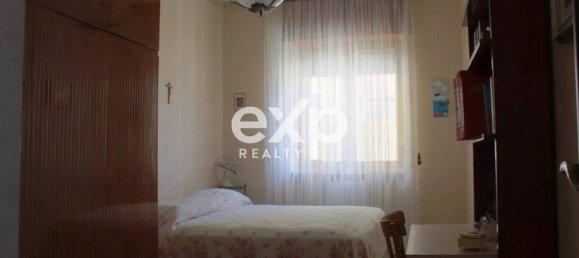 3 bedrooms Apartment in Foggia, Italy No. 271455 6