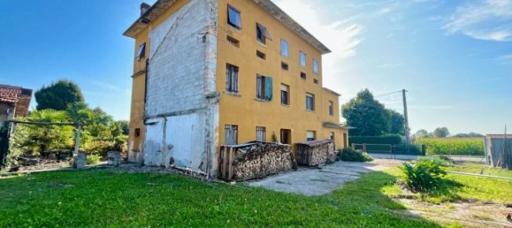 5 غرف نوم منزل في Pordenone, Italy رقم 381917 2