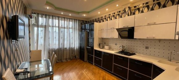 3 bedrooms Apartment in Yasamal, Azerbaijan No. 1949 15